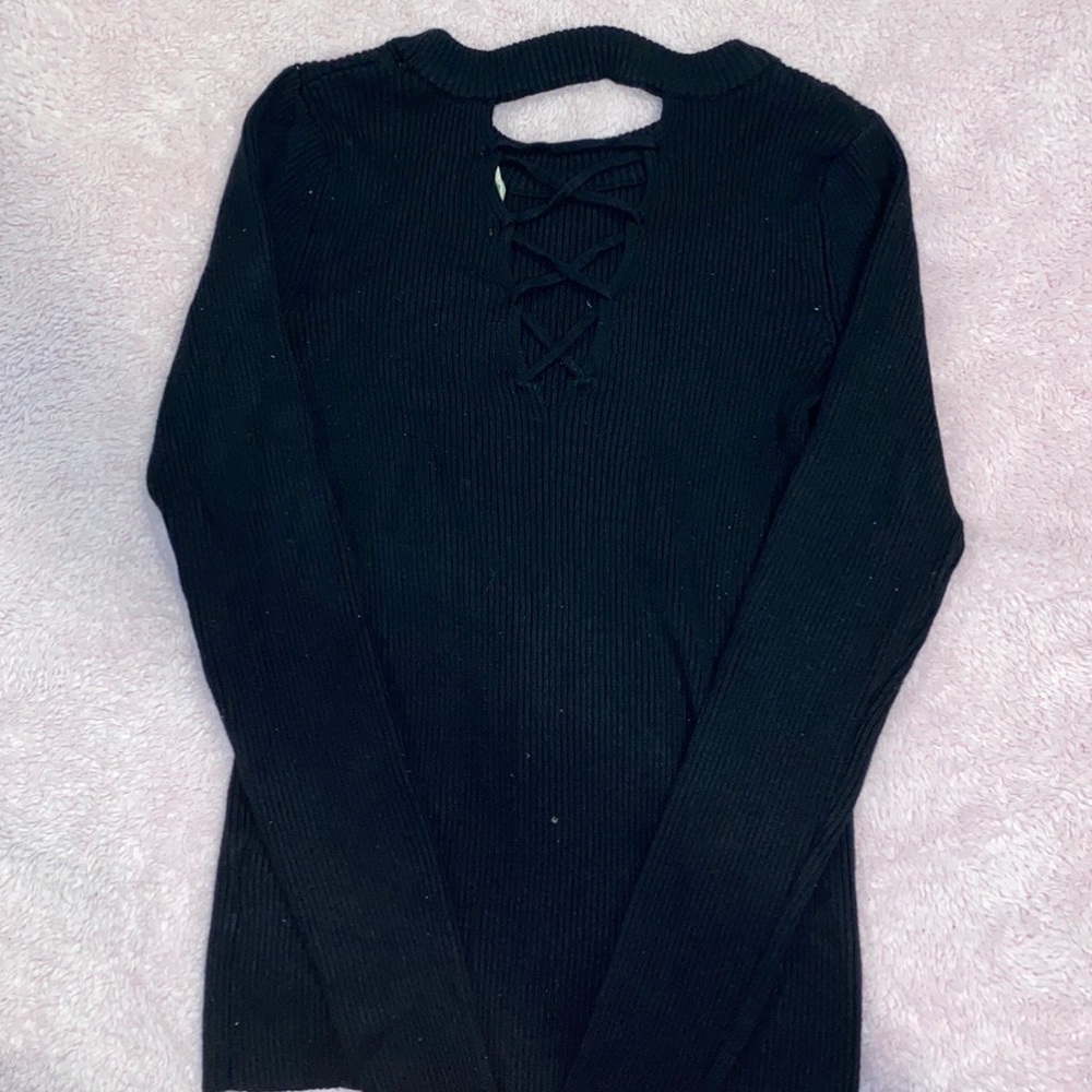 Cross Cross Front Tight Black Sweater